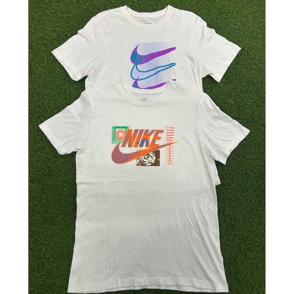 Nike Graphic T-Shirt Bundle 2pk Mens Medium White Triple Swoosh Abstract Logo